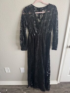Windsor Black Sequin Lace Long Sleeve Gown